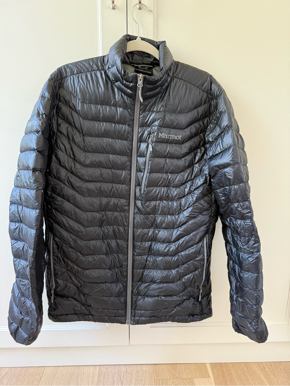 Marmot Men's Black Lightweight Packable Puffer Jacket